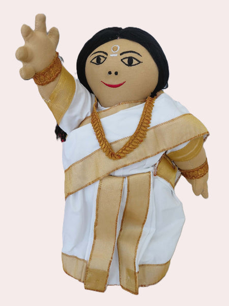 Dolls - Regional Indian Dolls in Traditional Dress Set of 5.