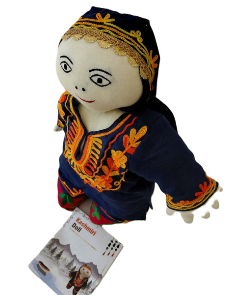Dolls - Regional Indian Dolls in Traditional Dress Set of 4.